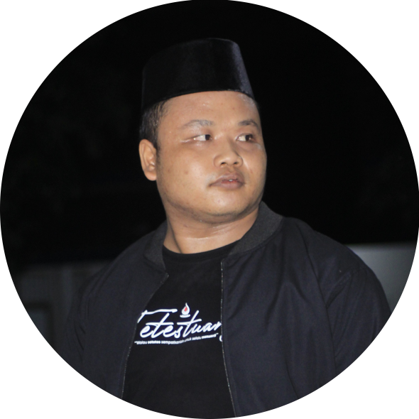 Fuad Mubarok - Laravel Developer